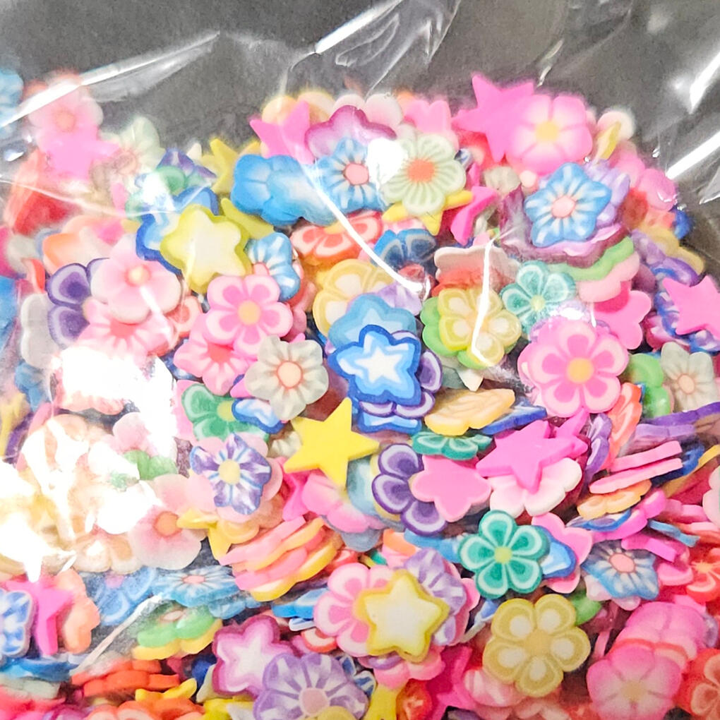 Flowers Flowers and stars made of polymer clay.